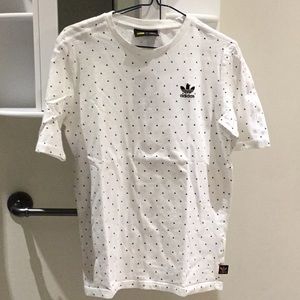 Adidas patterned tee